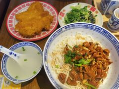-辣肉面大王(天平路店)