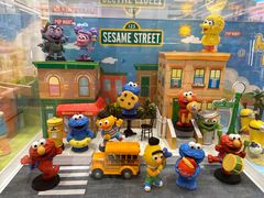 -泡泡玛特POPMART(蓝色港湾店)