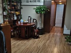 -常仁健康·经络推拿·按摩艾灸养生馆(长宁路店)