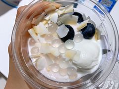 -Blueglass酸奶(华贸购物中心店)