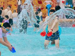 -欢乐水魔方水世界