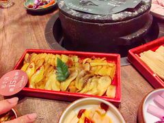 -蘑界·野生菌火锅(深业上城店)