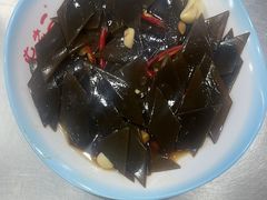 -屯老二农家铁锅炖·行业领军者(梅江店)
