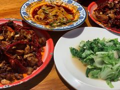 -柴窝堡22号辣子鸡·传承新疆菜