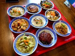 -蓝田九大碗民俗食府(蓝田店)