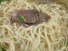 -十二忠手拉面(五福店)