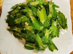 -伊萨娜印尼餐馆