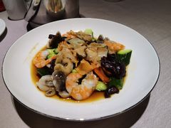 -尚一汤·粤菜海鲜(环球港店)