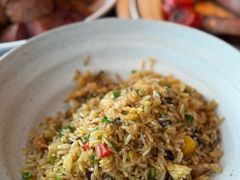 -MONICH牛排融合餐厅(和义大道购物中心店)