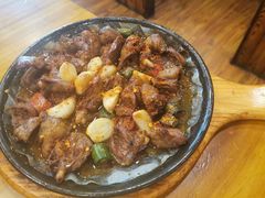 -老东镇啤酒屋海鲜加工·蒸汽海鲜·海鲜烧烤(台东店)