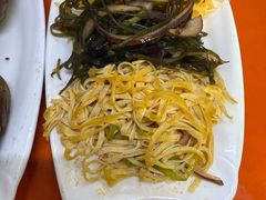 呛土豆丝-晓军麻辣面馆