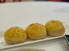 酥皮叉烧包-白天鹅宾馆-宏图府餐厅