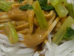 -秦香陕西食府(华贸天地店)