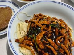 肉丝葱油拌面-君东记本帮面馆(天钥桥路店)