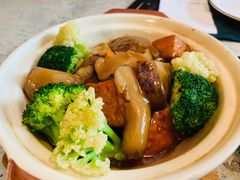 日式花菇豆腐煲-T館·花园艺术餐厅