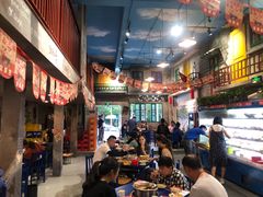 大堂-马路边边麻辣烫联盟路店