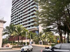 -观澜湖新城运动奥莱区