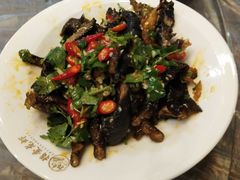 -指爱龙虾(金杨路总店)