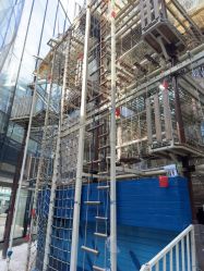 -PIPIKINGDOM皮皮王国欢乐号(欢乐海岸购物中心店)