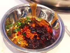 -憨铁匠老火锅(龙岗万科里店)