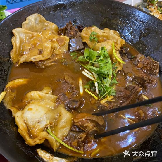 老大桥地锅鸡