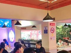 -海盗船. 龙虾烧烤. 酒馆