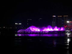 -东港音乐喷泉广场