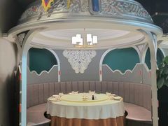 -哈啾嗨·新概念蒙餐(红星新城店)