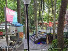 -二荆条·蜀鲜汇城市森林火锅