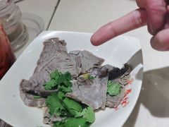 牛肉片-东泰祥生煎馆(重庆北路店)
