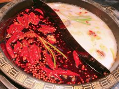 双色锅底-纸盐河码头火锅(十八梯店)