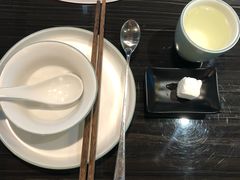 -东椰·海南椰子鸡火锅(朝阳门店)