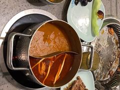 -金滏山烤肉·海鲜·火锅自助餐厅(襄阳万达店)