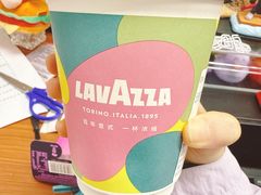 -LAVAZZA拉瓦萨咖啡(中航城君尚购物中心店)