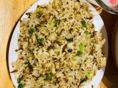 特色臊子蛋炒饭-嘉州叶婆婆钵钵鸡(建设路店)