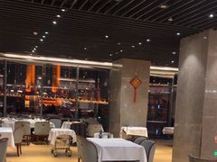 -武汉世茂希尔顿酒店·汇·全日餐厅