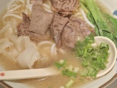 -鑫花溪牛肉米粉(凤凰街创始总店)