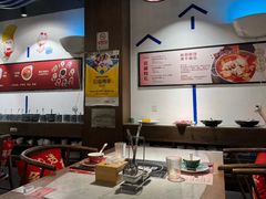 -尚尚仙·酸汤猪手·猪肚鸡火锅(华联万柳购物中心店)