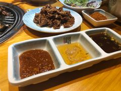 -唯成•韩国炭火烤肉 유성고기