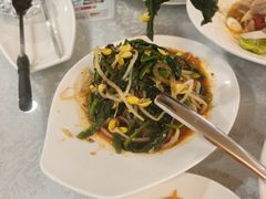 -汗腾格里·风味餐厅(新疆驻京办店)