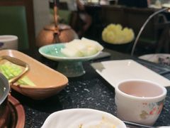 -得意咚瓜·顺德鱼生·冬瓜火锅(深圳首店)