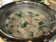 -标记美食新鲜猪杂(兴南大道店)
