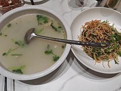 -梅利汴京烤鸭•开封豫菜地标店(东大街店)