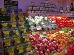 零售区-PAGODA百果园(湛江城市美林店)