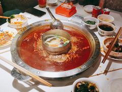 -大龙燚火锅(天安云谷店)