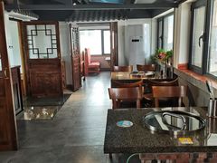 大堂-缘福乡村铁锅炖民宿(八达岭店)