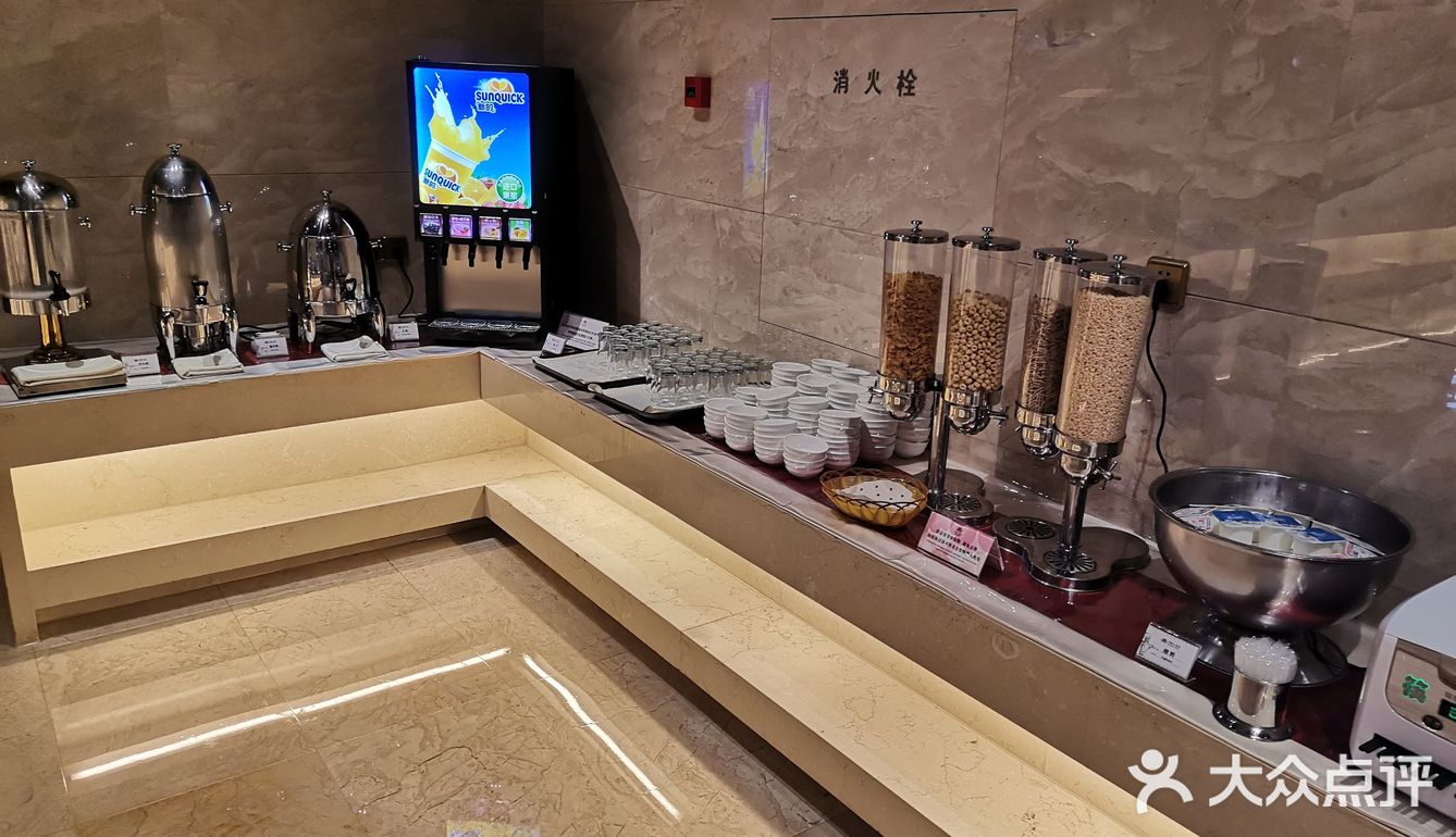竟然才350块，还含双早