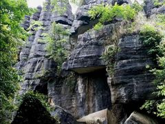 -梭布垭石林景区