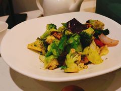 黑松露椰子油炒杂菜-闻见中国海南菜(K11店)