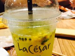 -乐凯撒披萨(东方新世界店)
